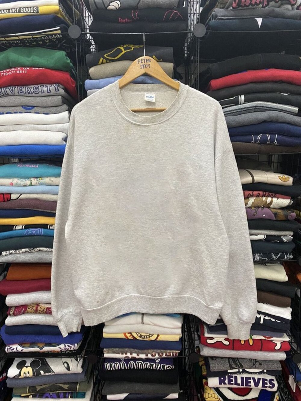 Bundle of two sweatshirts.